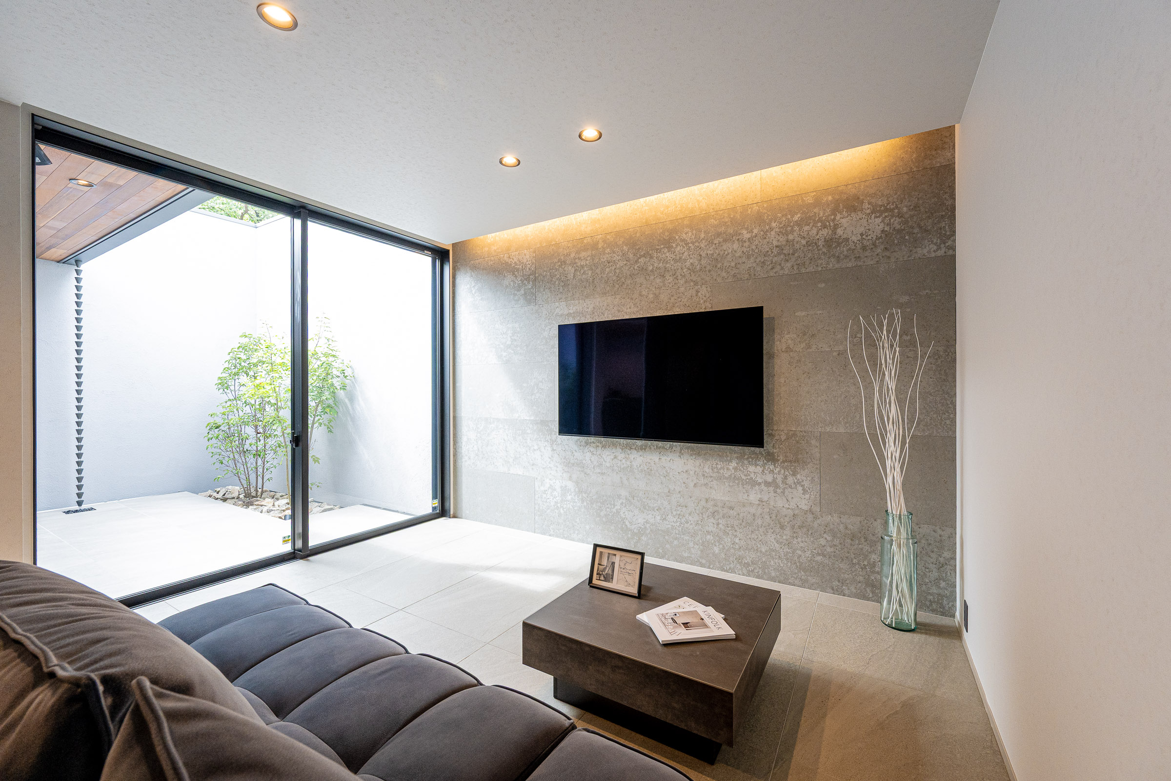 モデルハウスの「あの壁」、実はコーヒーからできているんです。