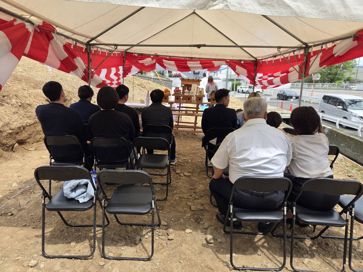 新しい暮らしの門出。地鎮祭を執り行いました。