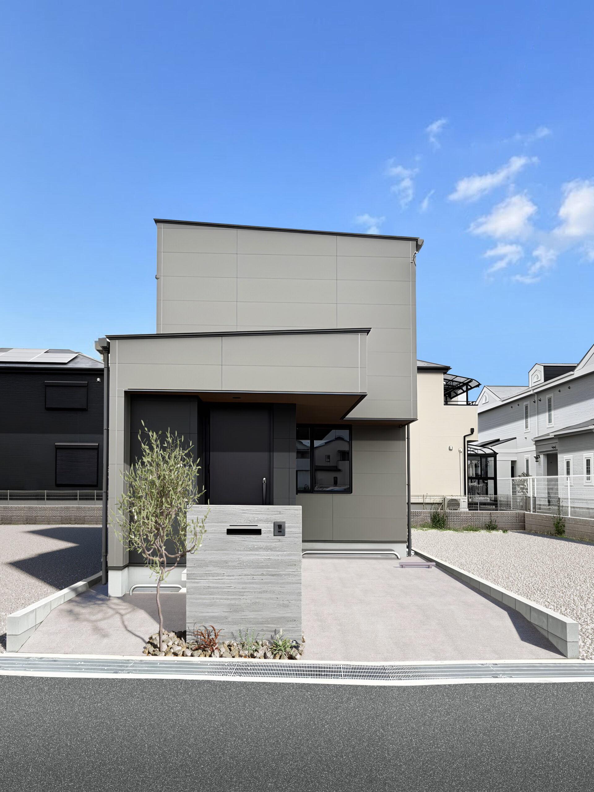 【完成見学会】予算内で建築家と理想を叶えた。26坪の敷地に建つ視線が抜けるコンパクトハウス